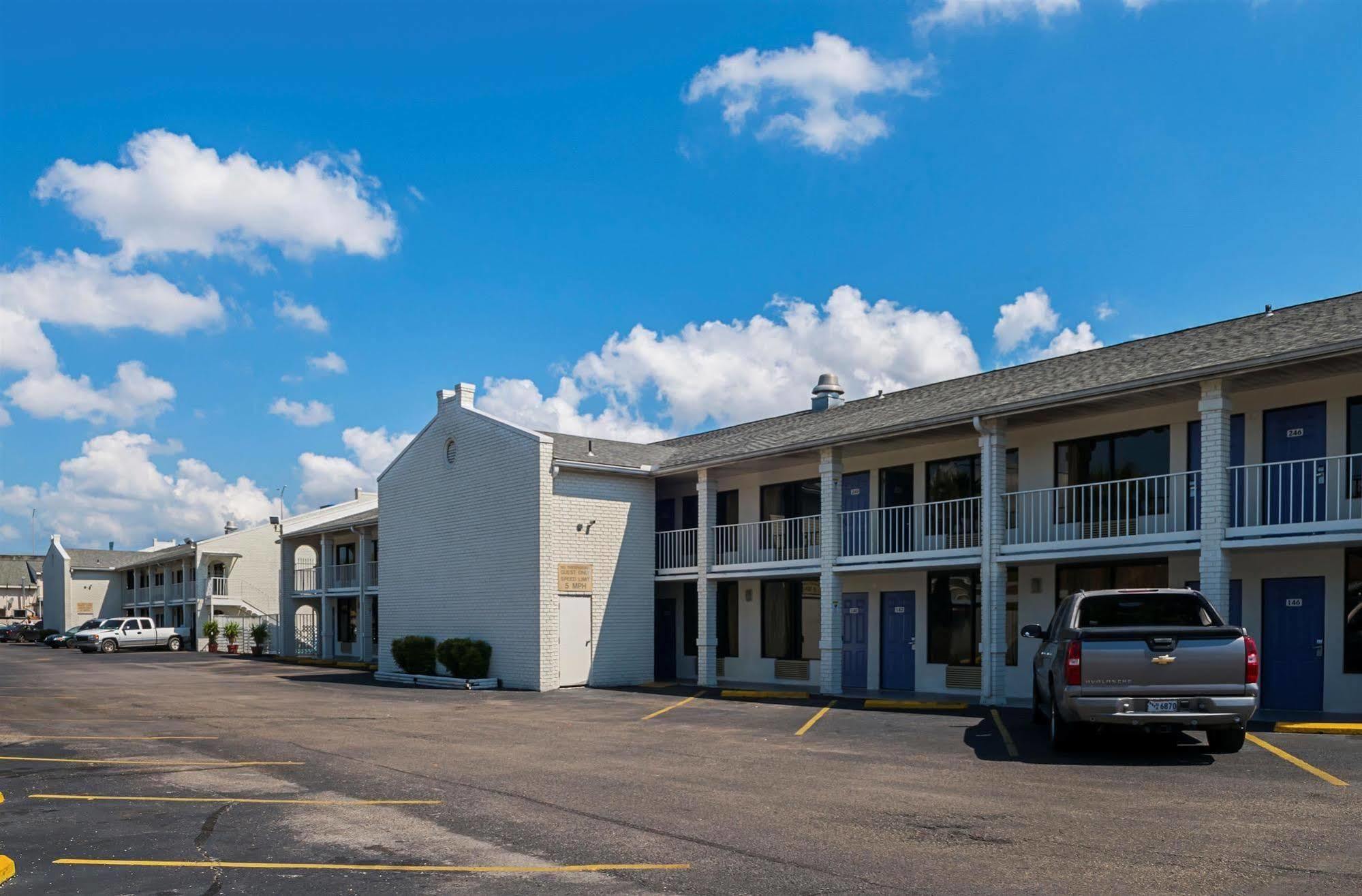 Red Roof Inn New Orleans - Westbank Harvey Exteriér fotografie